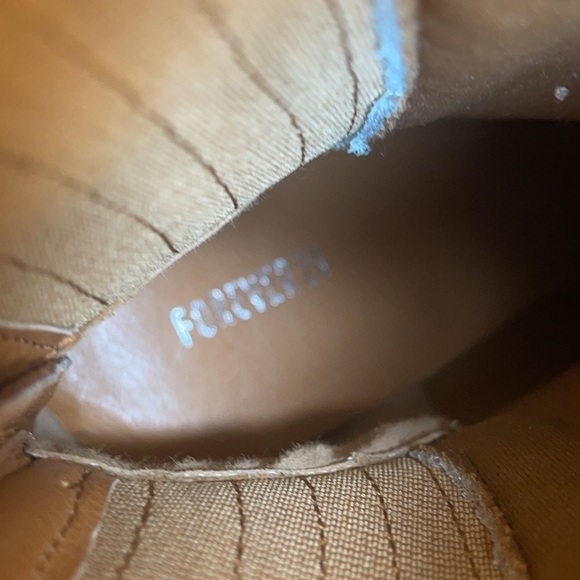 💜🤑 FOREVER 21 block pointed zip up boots like new!! - Picture 14 of 14